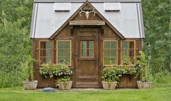 2815 N BLACK SHEEP FARM Rd, Alta, WY 83414