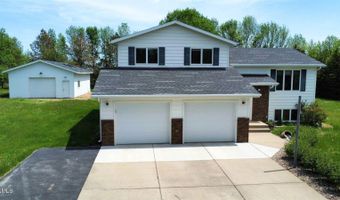 6707 Sonora Way, Bismarck, ND 58503