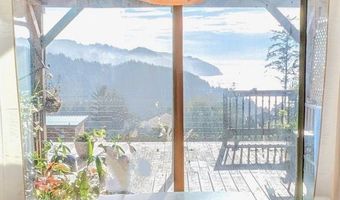 19921 WHALESHEAD Rd U25, Brookings, OR 97415