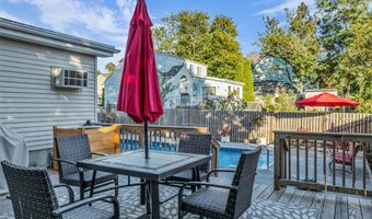 61 E Washington Ave, Atlantic Highlands, NJ 07716