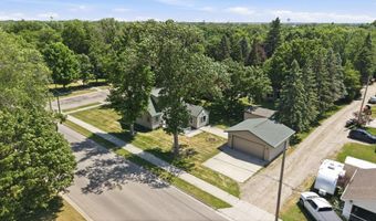 1002 Cedar St, Alexandria, MN 56308