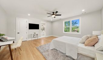 1418 W Maude Ave, Arlington Heights, IL 60004