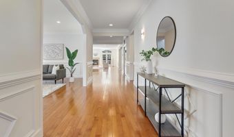 1615 S OAKLAND St, Arlington, VA 22204