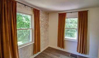 3310 Leo St, Alton, IL 62002