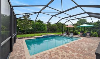 7020 OLD BENTON Dr, Apollo Beach, FL 33572