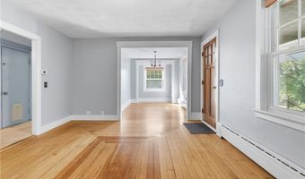 36 Harris Ave, Johnston, RI 02919