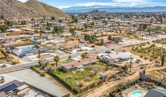 15944 Wintun Rd, Apple Valley, CA 92307