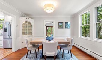 85 Highland Ave, Barrington, RI 02806