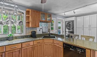 21 High Service Ave, North Providence, RI 02911