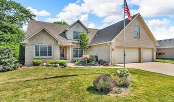 6686 Woodcrest Dr, Avon, IN 46123