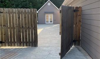 1953 Seymour Dr NW, Acworth, GA 30101