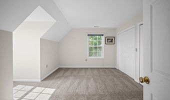32 Eustis Landing Rd, Beaufort, SC 29907