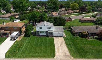 2493 Birchwood Dr, Austintown, OH 44515
