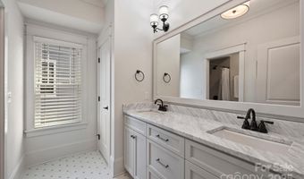 2841 Attaberry Dr, Charlotte, NC 28205