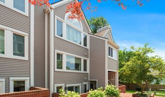 5560 LANGSTON Blvd 63-E, Arlington, VA 22207