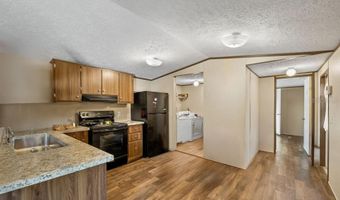 14300 BEVERLY Dr, Astatula, FL 34705