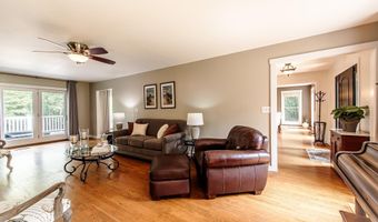 4894 GILBERT STATION Rd, Barboursville, VA 22923