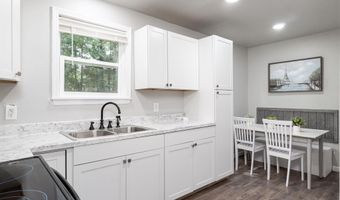 212 Eddie St, Batesburg, SC 29006