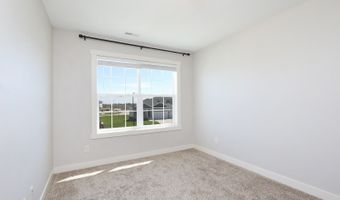 5421 Rowling Dr, Ames, IA 50014