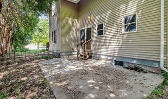 814 S MASON St, Appleton, WI 54914