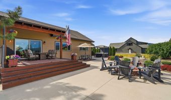 150 Links Dr, Blanchard, ID 83804