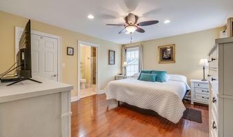 18518 Keeneland Ln, Abingdon, VA 24211