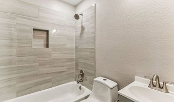 112 Spring Vly, Adkins, TX 78101