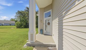 10 Deer Lake Ct, Barnegat, NJ 08005