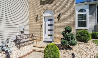 210 Kentucky Way, Freehold, NJ 07728