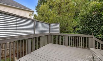 1904 Dearmon Dr, Charlotte, NC 28205