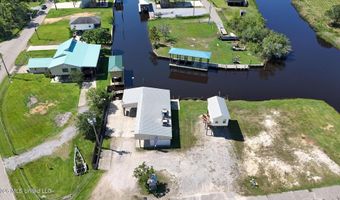 5010 Hawaii St, Bay St. Louis, MS 39520