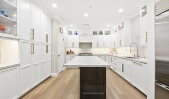 6467 Alexandri Cir, Carlsbad, CA 92011