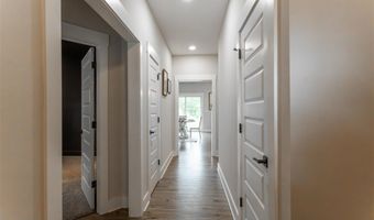 6512 Summer Shade Cir, Alvaton, KY 42122