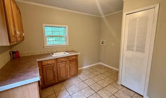 101 E Pointe Dr, Benton, LA 71006