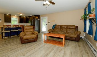 50 Braman St, Auburn, ME 04210