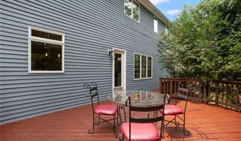 165 Lynn Cir, East Greenwich, RI 02818