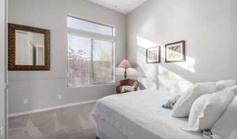 2415 W HAZELHURST Ct, Anthem, AZ 85086