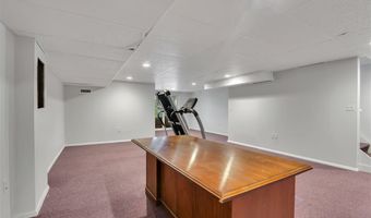 10 Valley Run Dr 10, Cromwell, CT 06416