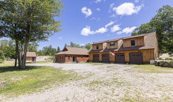 2 Firefly Dr, Baldwin, ME 04091