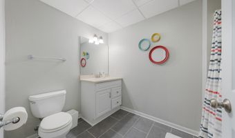 W6050 PAIGE Way, Appleton, WI 54915