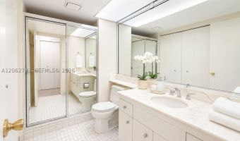 19707 Turnberry Way 7F, Aventura, FL 33180
