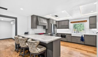 24185 Wildwood Glen Ln, Alpine, CA 91901