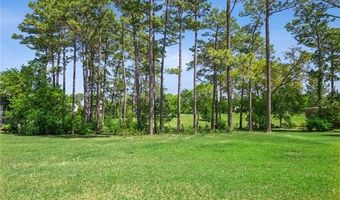 913 CAMPHILL Dr, Abita Springs, LA 70420