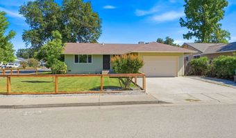 2885 Iris St, Anderson, CA 96007