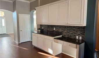 13572 Kurena Rd, Apple Valley, CA 92308