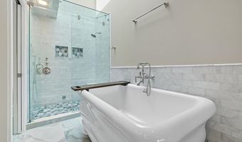 50 SEMINOLE LANDING Rd, Atlantic Beach, FL 32233