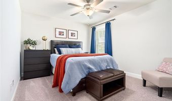 2152 ARMISTEAD Ln, Auburn, AL 36830