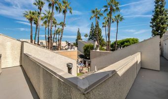 20155 Keswick 211, Los Angeles, CA 91306