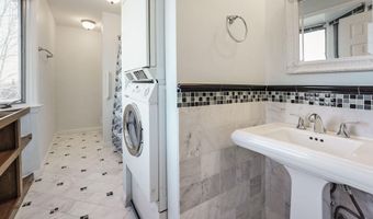 2018 SWAN Ter, Alexandria, VA 22307