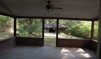 312 DEWING St, Bastrop, LA 71220